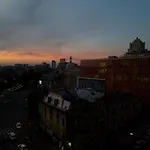Piata Romana Zone 아파트