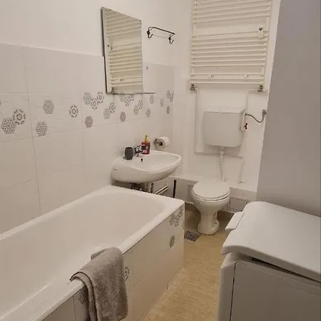 Piata Romana Zone