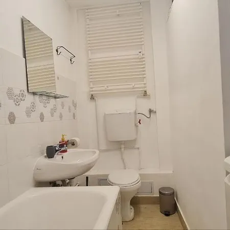 דירה Piata Romana Zone