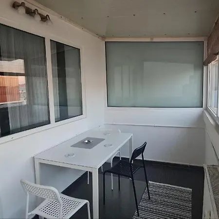 Daire Piata Romana Zone Bükreş