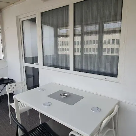 Piata Romana Zone Apartament Bukareszt