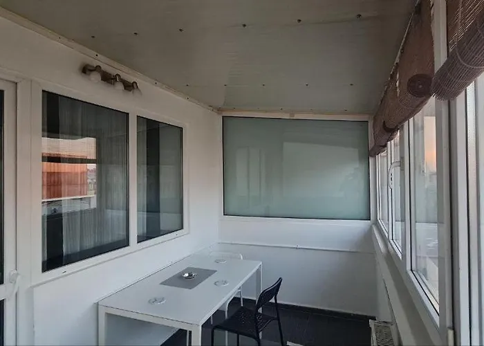 Piata Romana Zone *