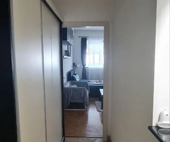 Piata Romana Zone * Bukarest